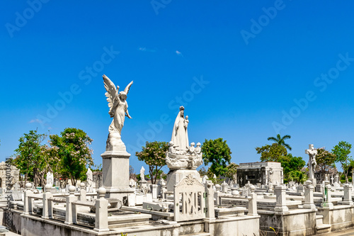 Colonial architecture in the 'Colon Cemetery' in Havana, Cuba © TOimages