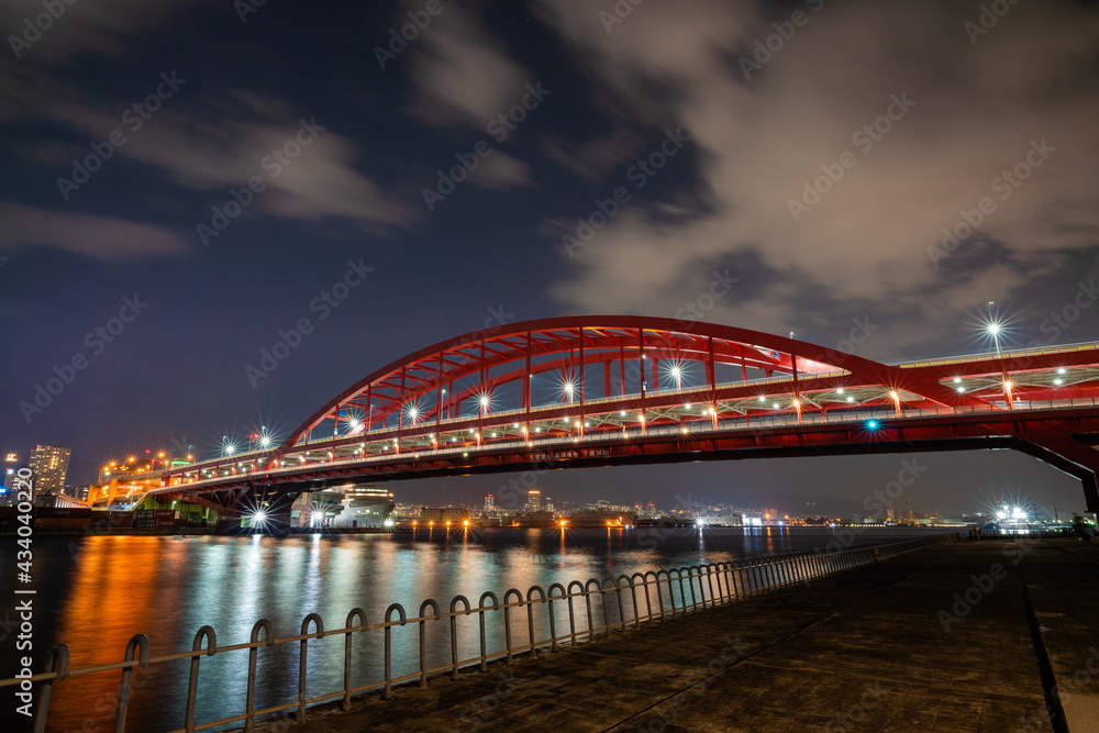 Kobe Bridge