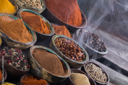 Spices, Cooking ingredient, smoke © Sebastian Duda