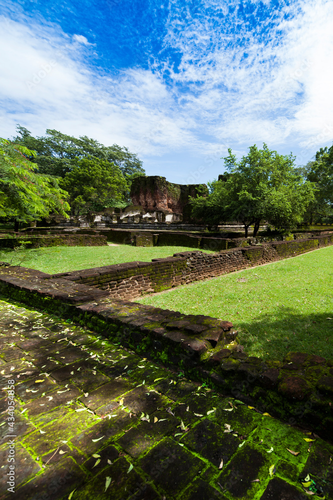 Fototapeta premium Dambulla, Sri Lanka antique city