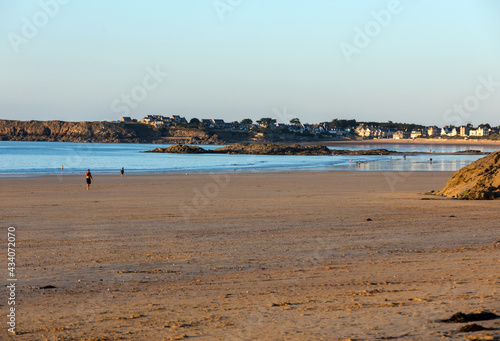  Main beach of the famous resort town Saint Malo in Brittany, France