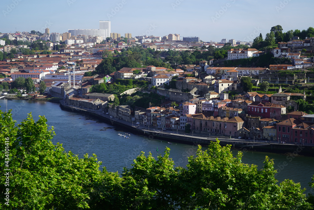 Fototapeta premium Porto, Portugal. Landscape in Porto, photo during the day in a beautiful spring day.