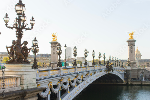 Alexander 3 bridge  © Retan
