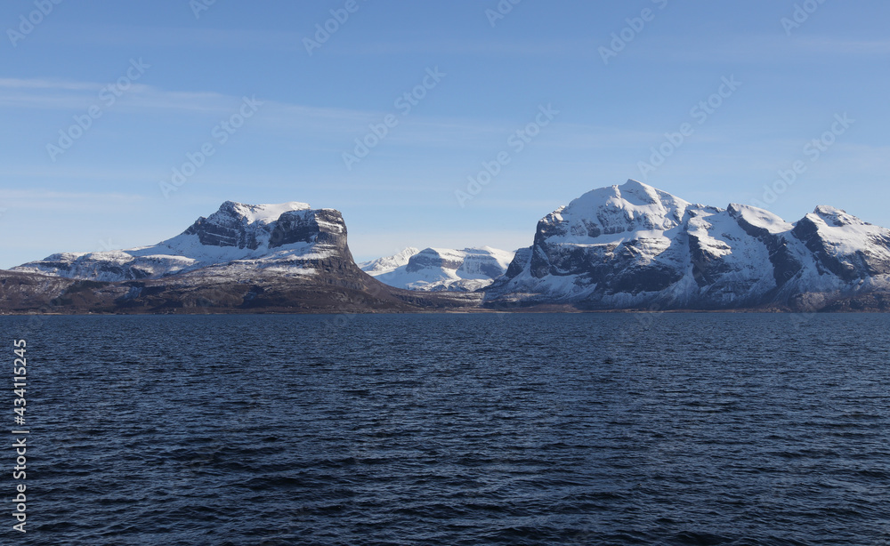 Naklejka premium Norwegian coastline