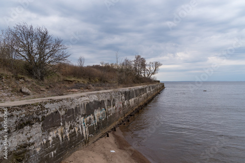  Fort "Reef" fortifications of Kronstadt.  Western part of Kotlin island, Russia © smoke666
