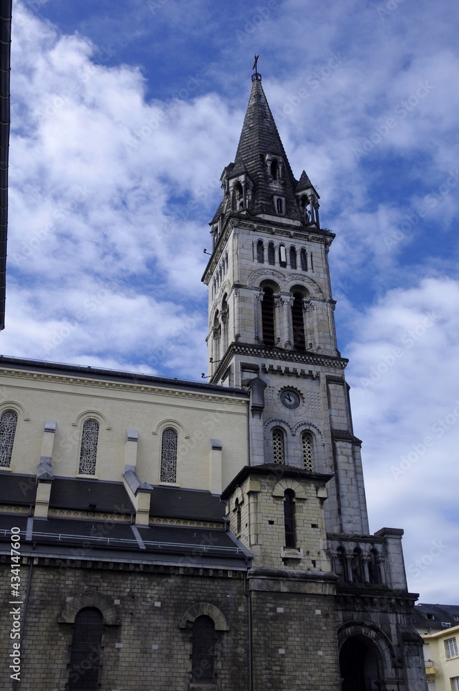 Eglise paroissiale de Lourdes