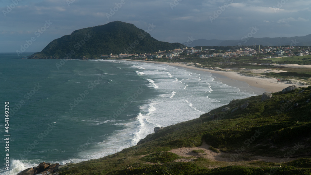 Island Beach Hotel Resort Landscape Mountain Water Sea Waves 