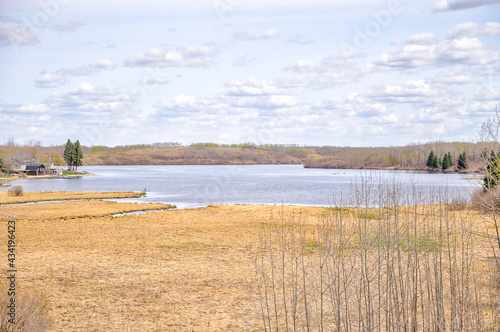 Landscapes of the Alberta countryside around Pine Lake and Red Deer © Torval Mork