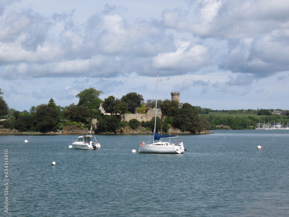 Port de Mordreuc, Pleudihen sur Rance, Rivière la Rance, Ille et Vilaine, Bretagne France, Port de Mordreuc, Pleudihen sur Rance, Rivière la Rance, Ille et Vilaine, Bretagne France,