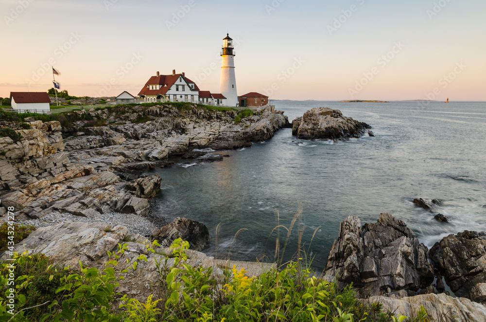 Portland Head Light im Morgenlicht, Cape Elizabeth, Portland, Maine, New England, USA, Nordamerika Portland Head Light im Morgenlicht, Cape Elizabeth, Portland, Maine, New England, USA, Nordamerika