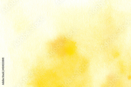 水彩テクスチャ背景(黄色) クロムイエローのぼかし背景