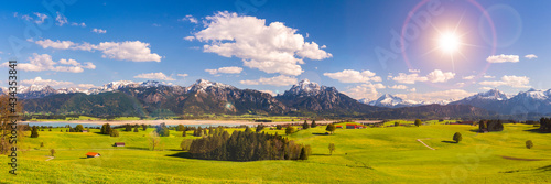Panorama Landschaft in Bayern im Allg  u
