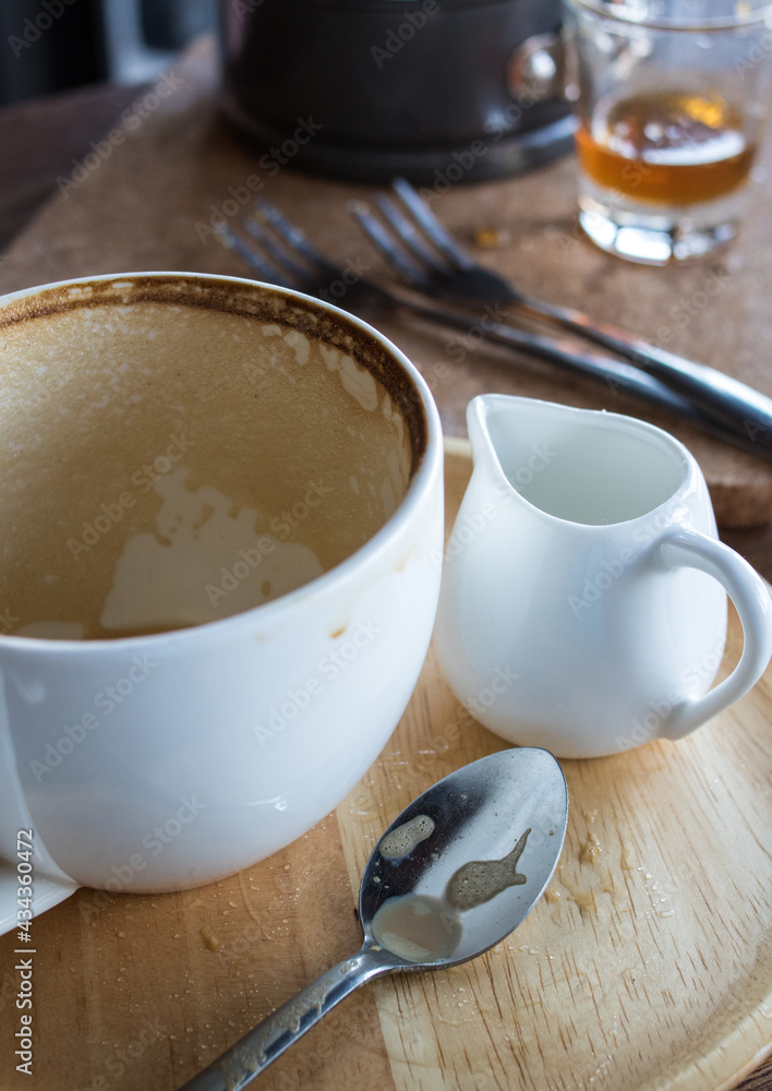 Dirty cup