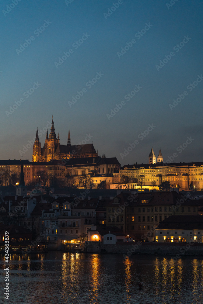 Night view of Prague Castle