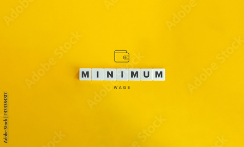 Εκτύπωση καμβά Minimum wage banner and concept