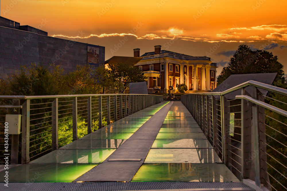 The Hunter Museum of American Art at sunrise.  It is an art museum in Chattanooga, Tennessee.