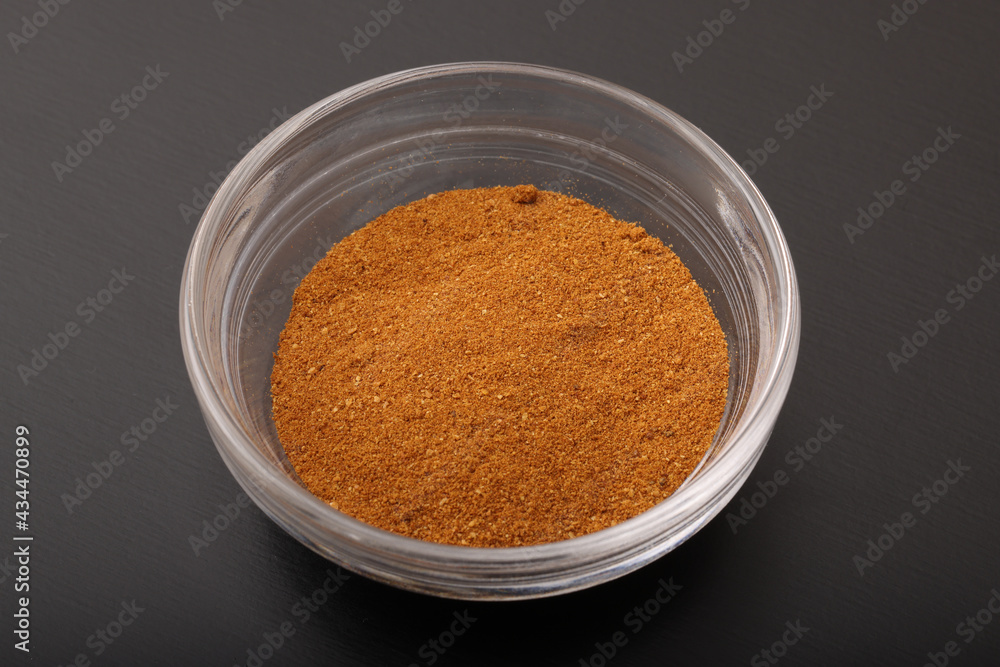 シナモンパウダー