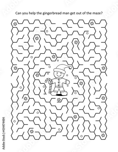 Maze game for kids with gingerbread man
