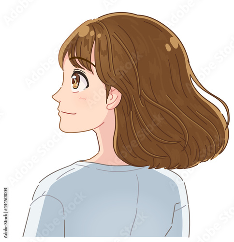 遠くを見ながら何かを決心する女性