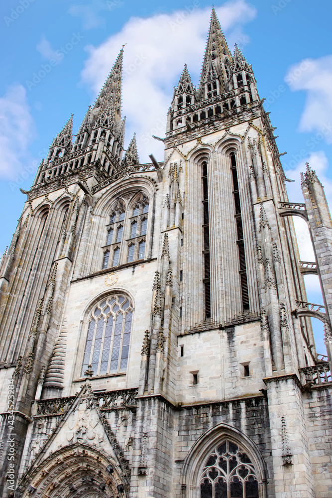 Quimper. Cathédrale Saint-Corentin. Finistère. Bretagne	