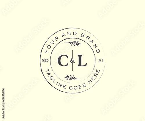 initial CL letters floral frames. Botanical feminine editable premade monoline unique decoration for greeting card, wedding invitation.
