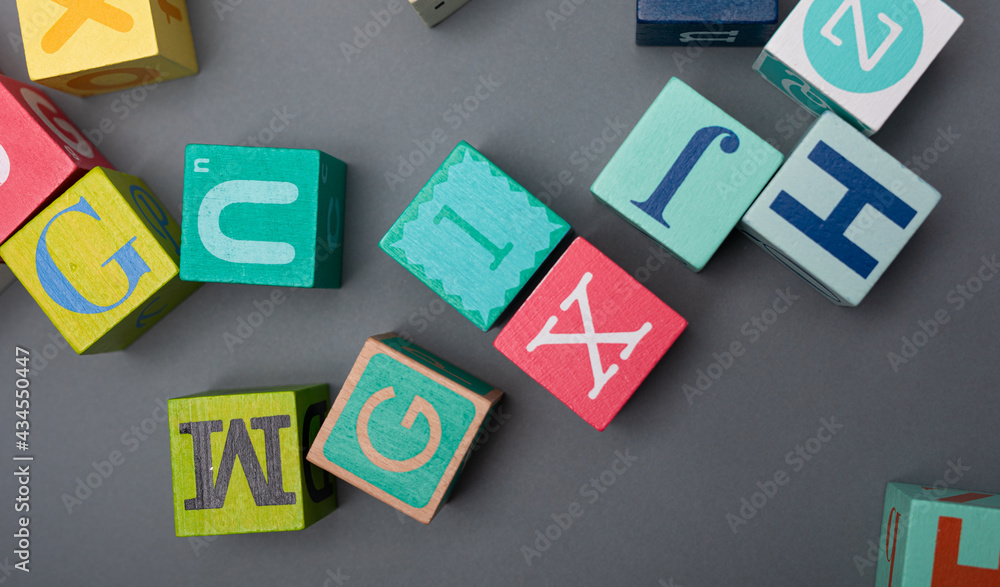 Foto letter wood cubes block symbol