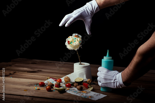 Food, art and innovation for photos of your company