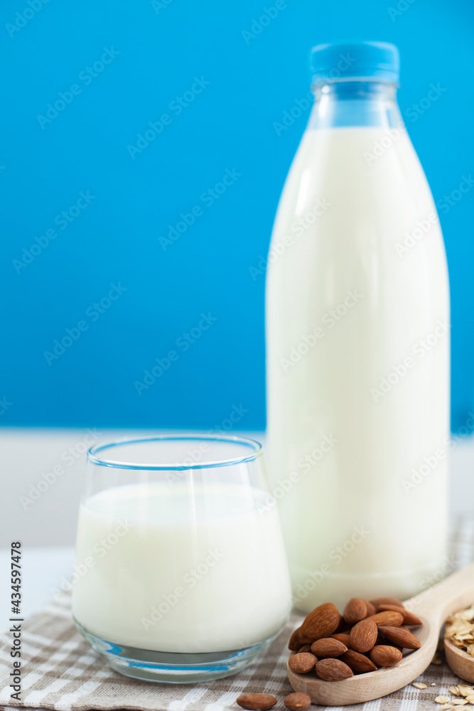 Fresh milk in the glass. Healthy eating. Fresh milk in the glass. Healthy eating.