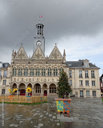 Hôtel de ville de Saint Quentin / Aisne 02100