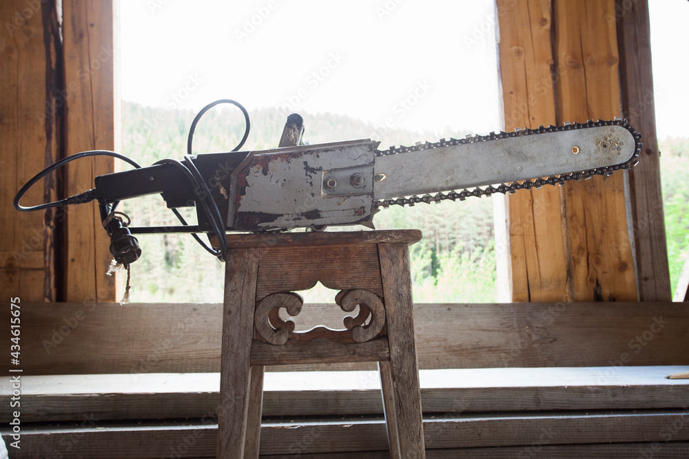 electric chainsaw for wood cutting in construction electric chainsaw for wood cutting in construction