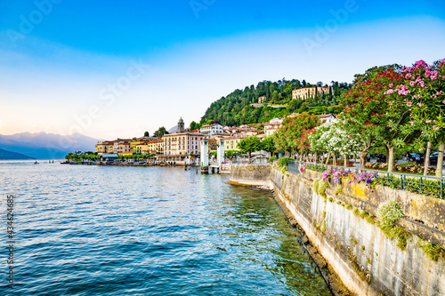 Blick auf Bellagio am Comer See mit seine wunderschönen Altstadt, Italien