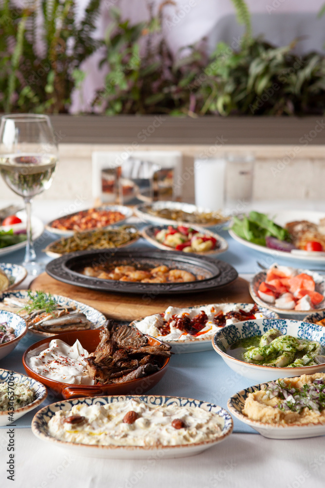 Delicious hot appetizers and main courses Delicious hot appetizers and main courses