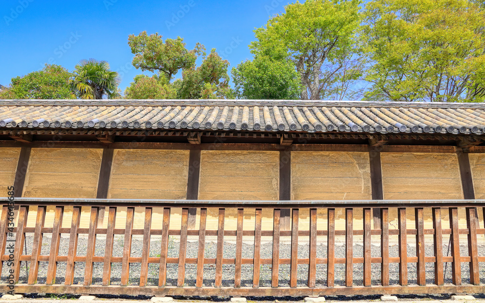 京都、三十三間堂の太閤塀 京都、三十三間堂の太閤塀