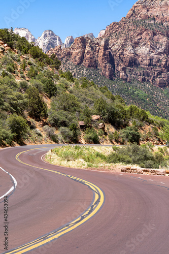 Fotografie Scenic view of Zion National Park in Utah, at the Zion Mt Carmel scenic drive on