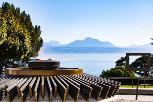 Flamme olympique à Lausanne (Canton de Vaud, Suisse) photo