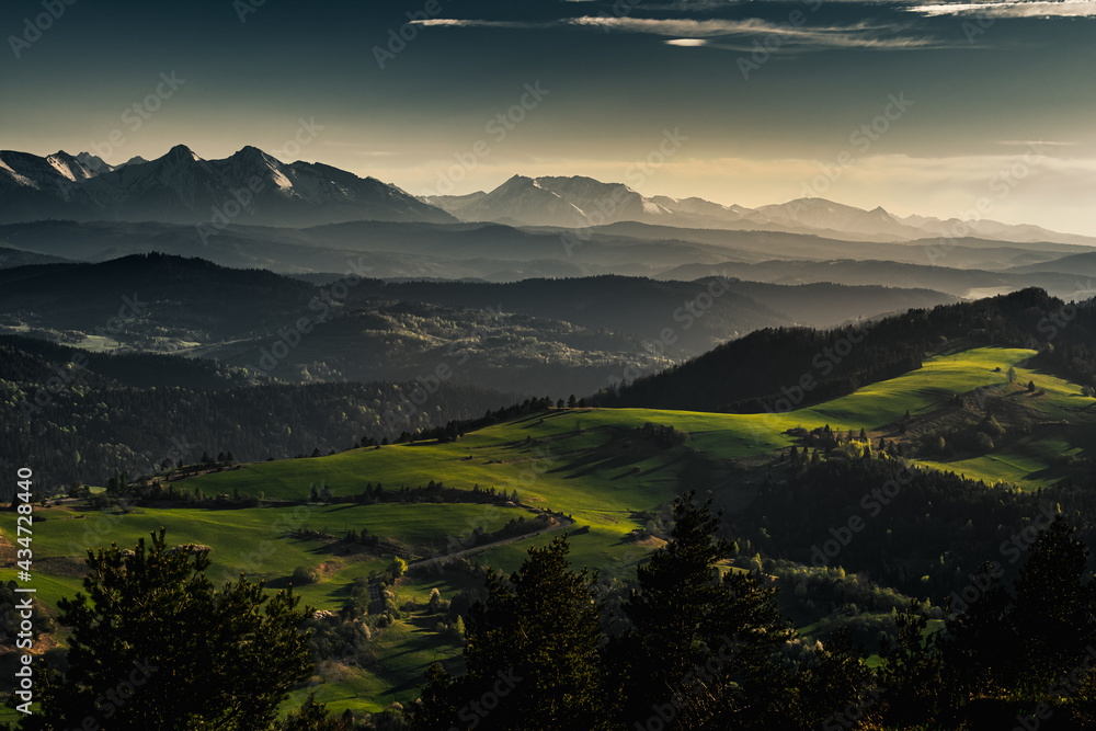 Fototapeta premium Pieniny- zachód słońca.