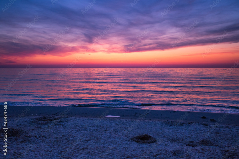 Zachód słońca Morze Bałtyckie Kolorowe niebo