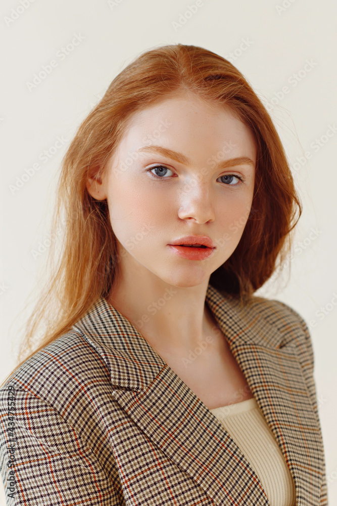 portrait of a beautiful girl glamorous girl portrait of a beautiful girl glamorous girl