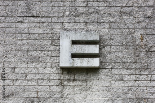 E
