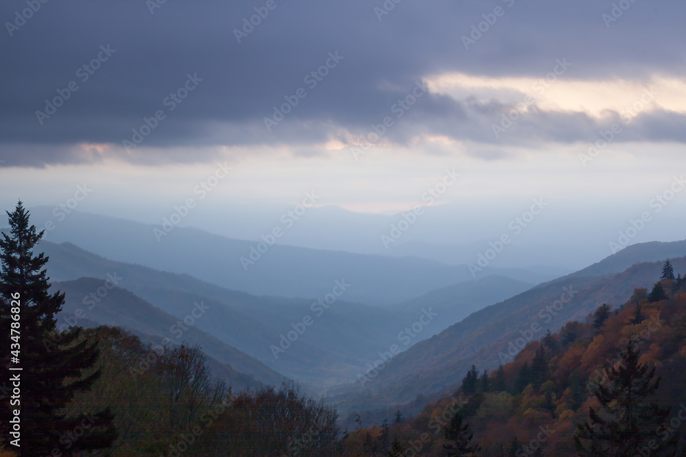 Fototapeta premium Great Smoky Mountains at sunrise