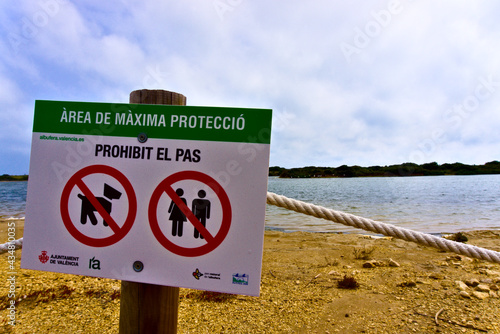 Cartel Informativo en el Estanque de Pujol, La Dehesa del Saler, Albufera de Valencia photo