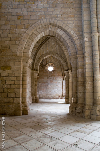 Monasterio de Monsalud es un conjunto monástico cisterciense construido en la segunda mitad del siglo XII ,Córcoles, Guadalajara, Castilla la Mancha. España