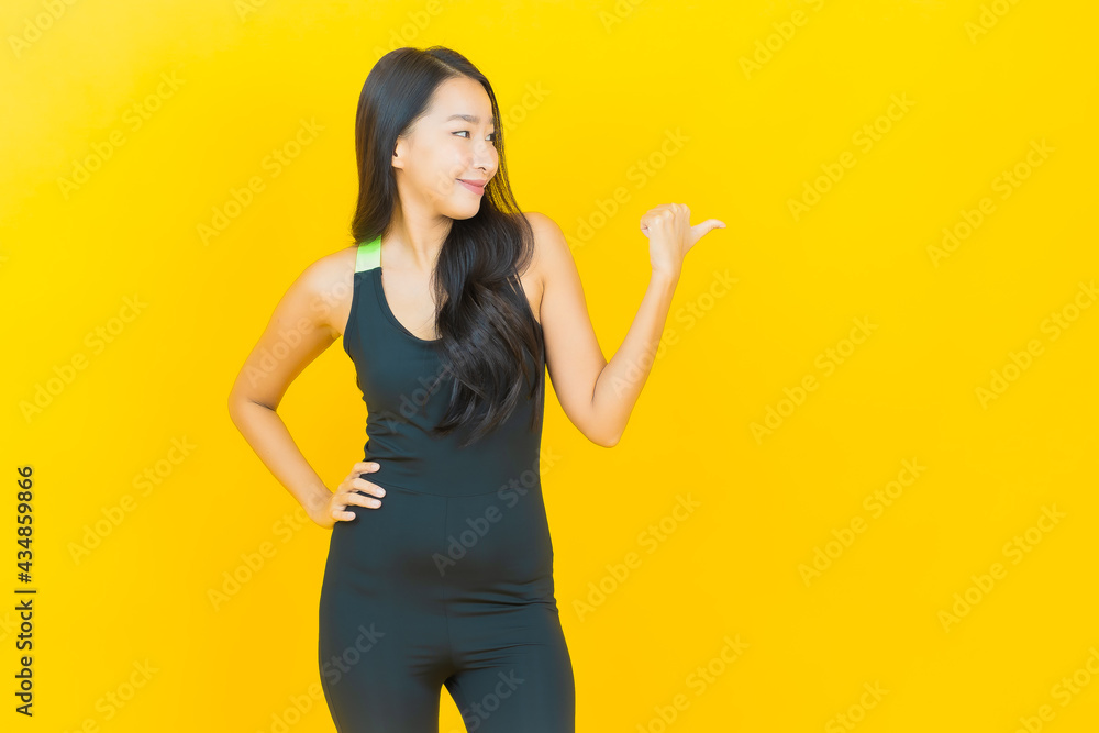 Portrait beautiful young asian woman wear gym outfit ready for exercise Portrait beautiful young asian woman wear gym outfit ready for exercise
