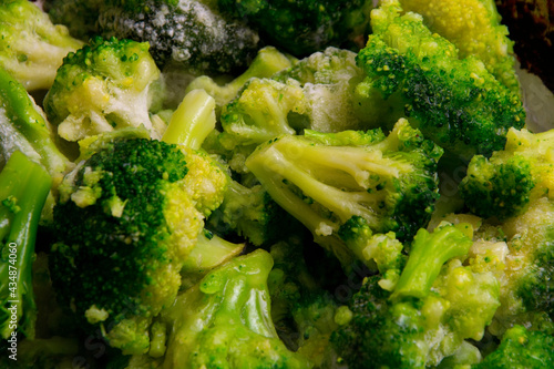 Semi-frozen broccoli