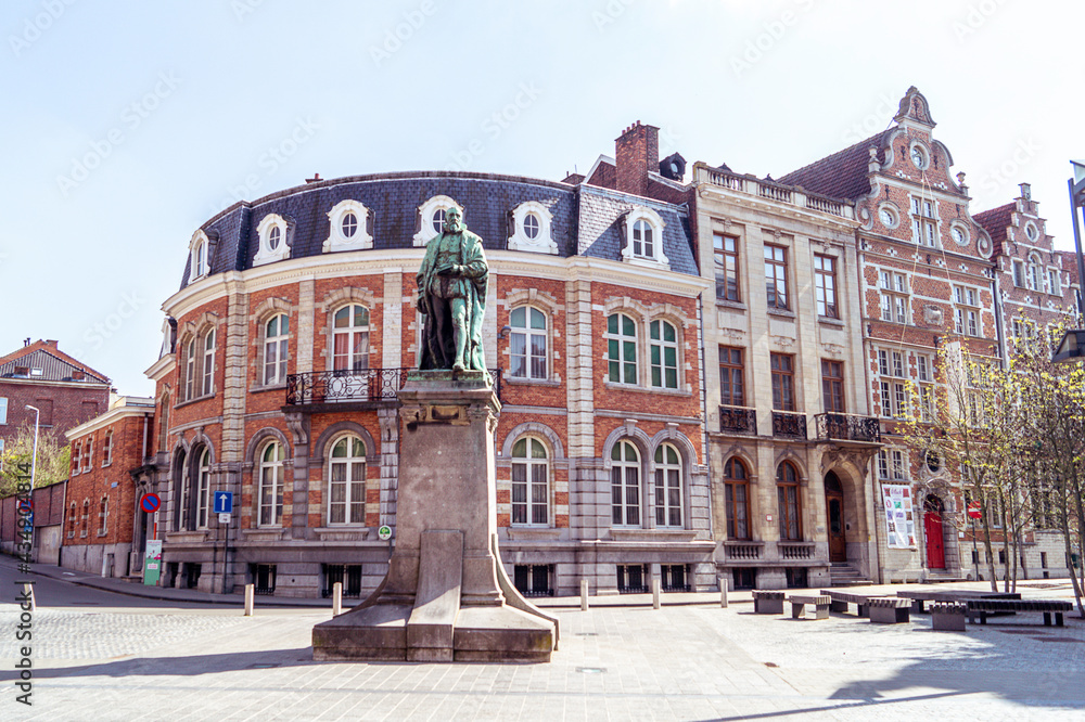 Louvain