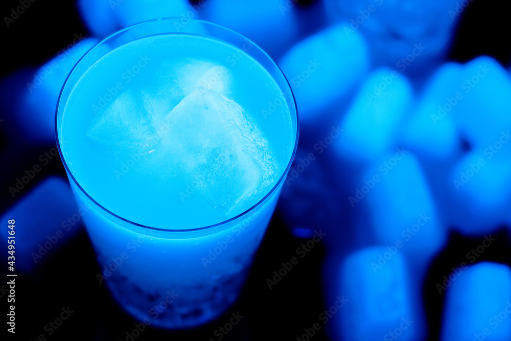 Fluorescent Drink Fluorescent Drink