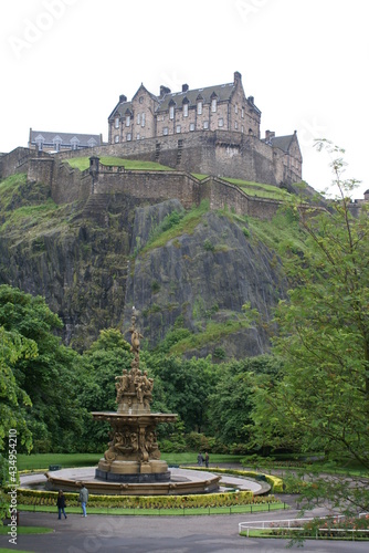 Edinburgh, Scotland (UK): Princess Street Gardens with the Castle in the background