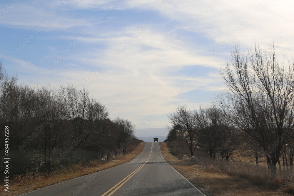 Fototapeta premium Highway to the sky