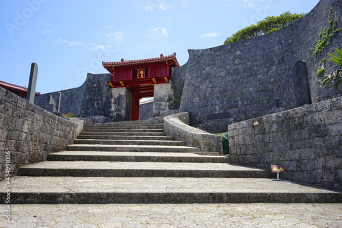 Quadro em tela Zuisen Mon (Gate) of Shuri Castle Site in Okinawa, Japan - 日本 那覇 首里城 瑞泉門