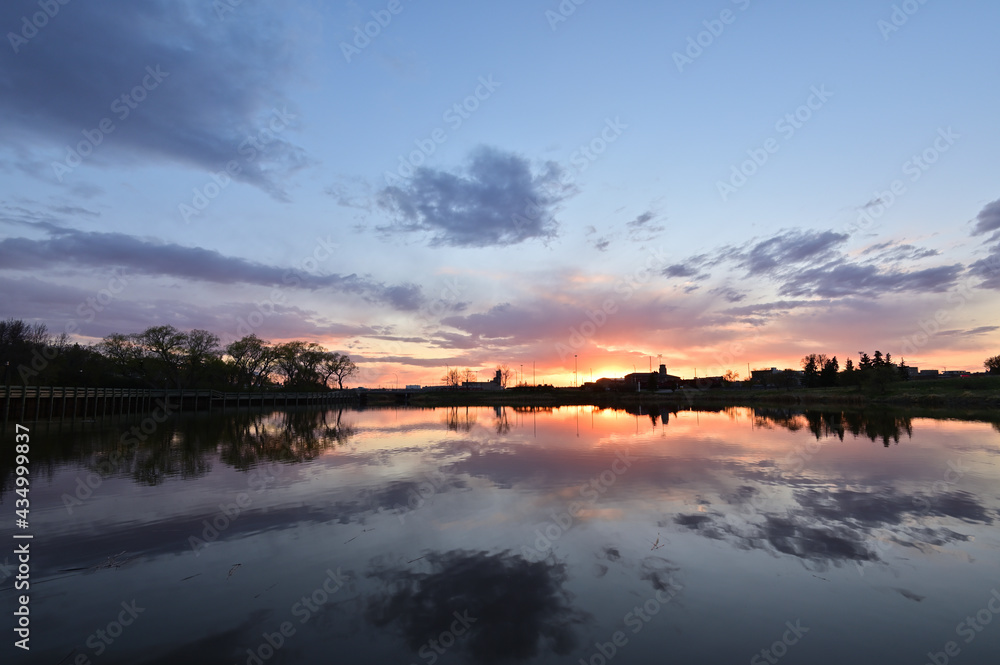 plaxton lake sunset